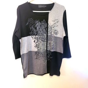 LaMadonna XL 3/4 sleeve tunic. Black with grey designs, black stones at neck